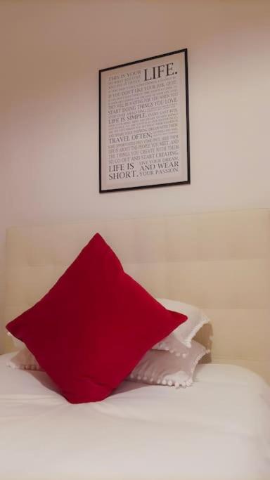 Unique & Beautiful Bedroom In Central Of Florencia Exterior foto